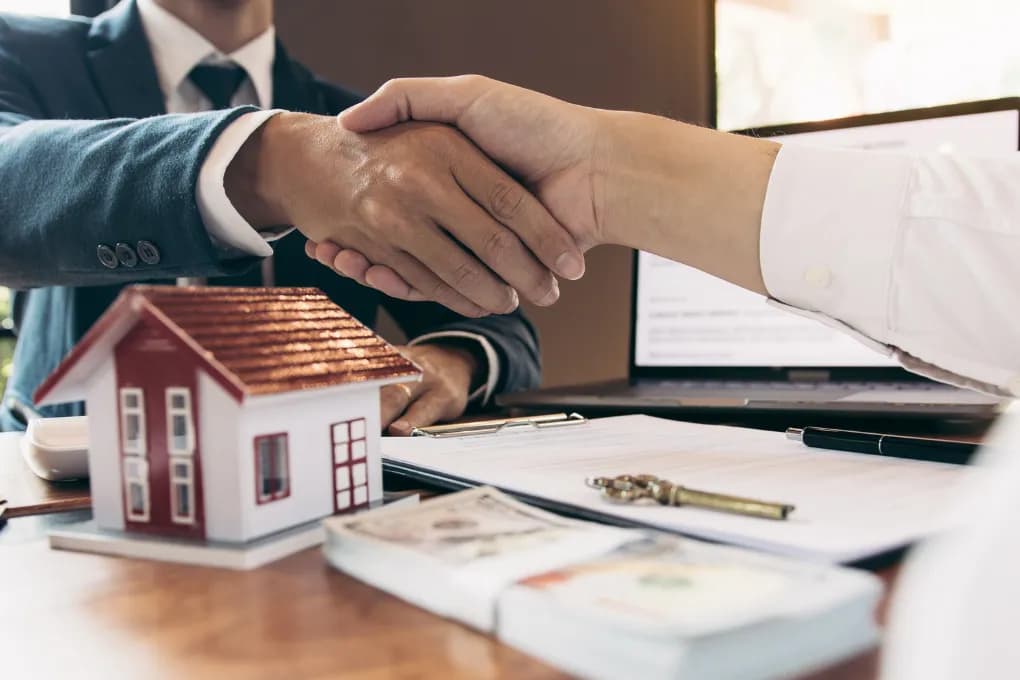 Bridge Loan vs Hard Money: What's the Difference and Which Do You Need?