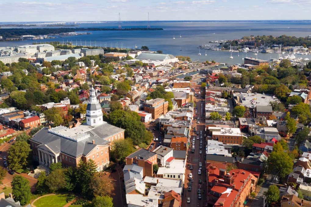 overhead image of baltimore city maryland and brick buildings